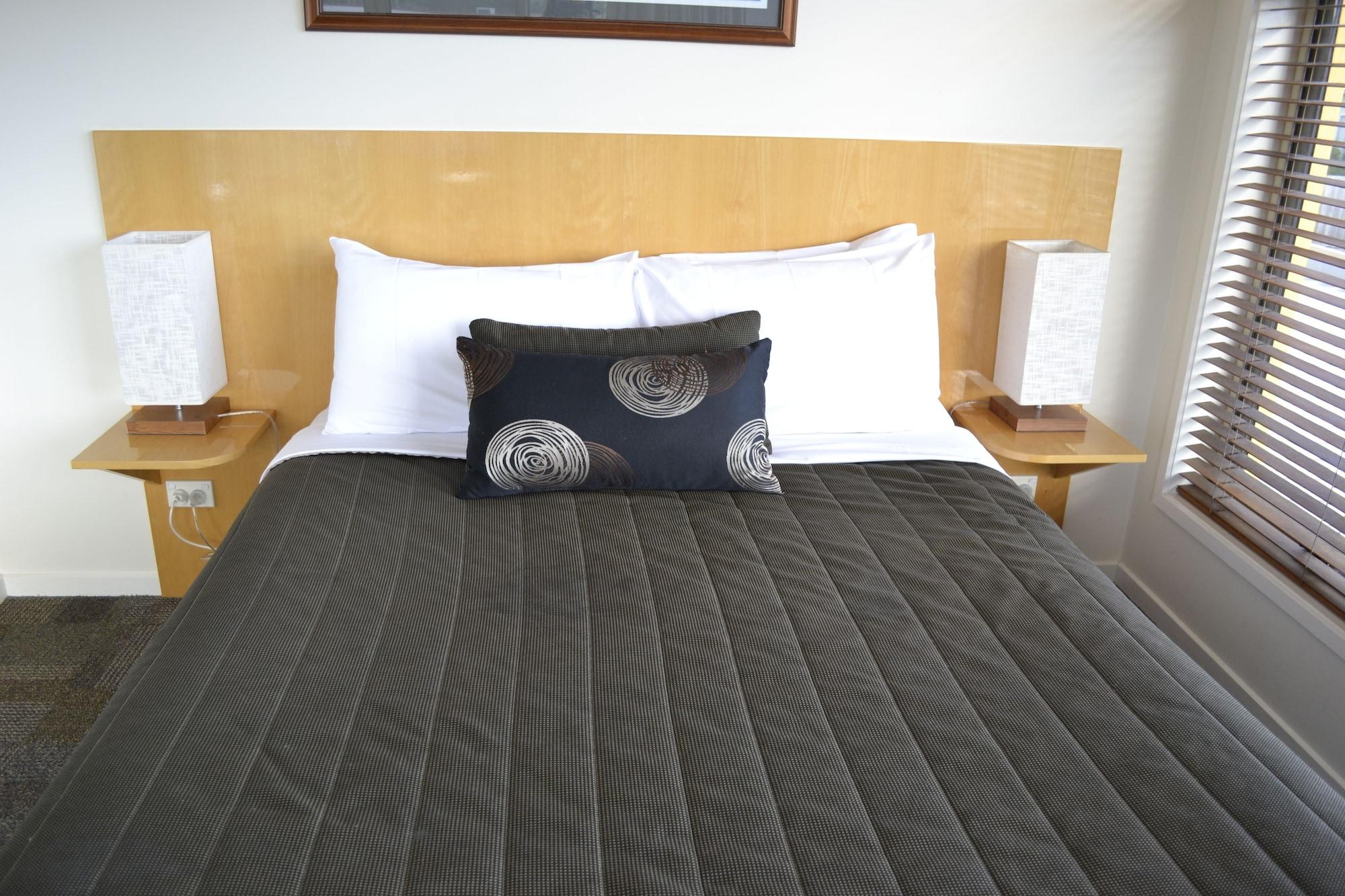 Loch Ard Motor Inn Port Campbell Extérieur photo