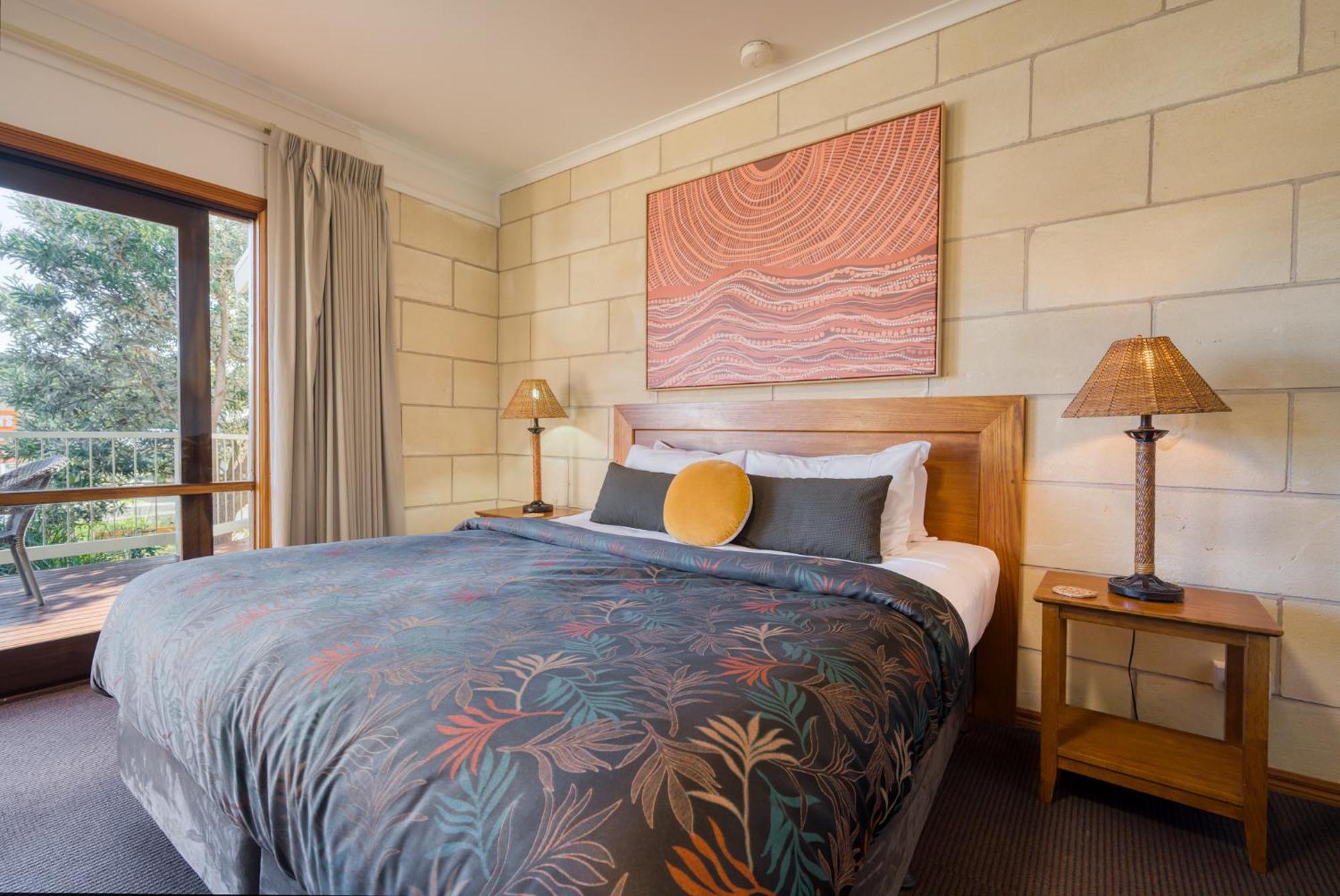 Loch Ard Motor Inn Port Campbell Extérieur photo