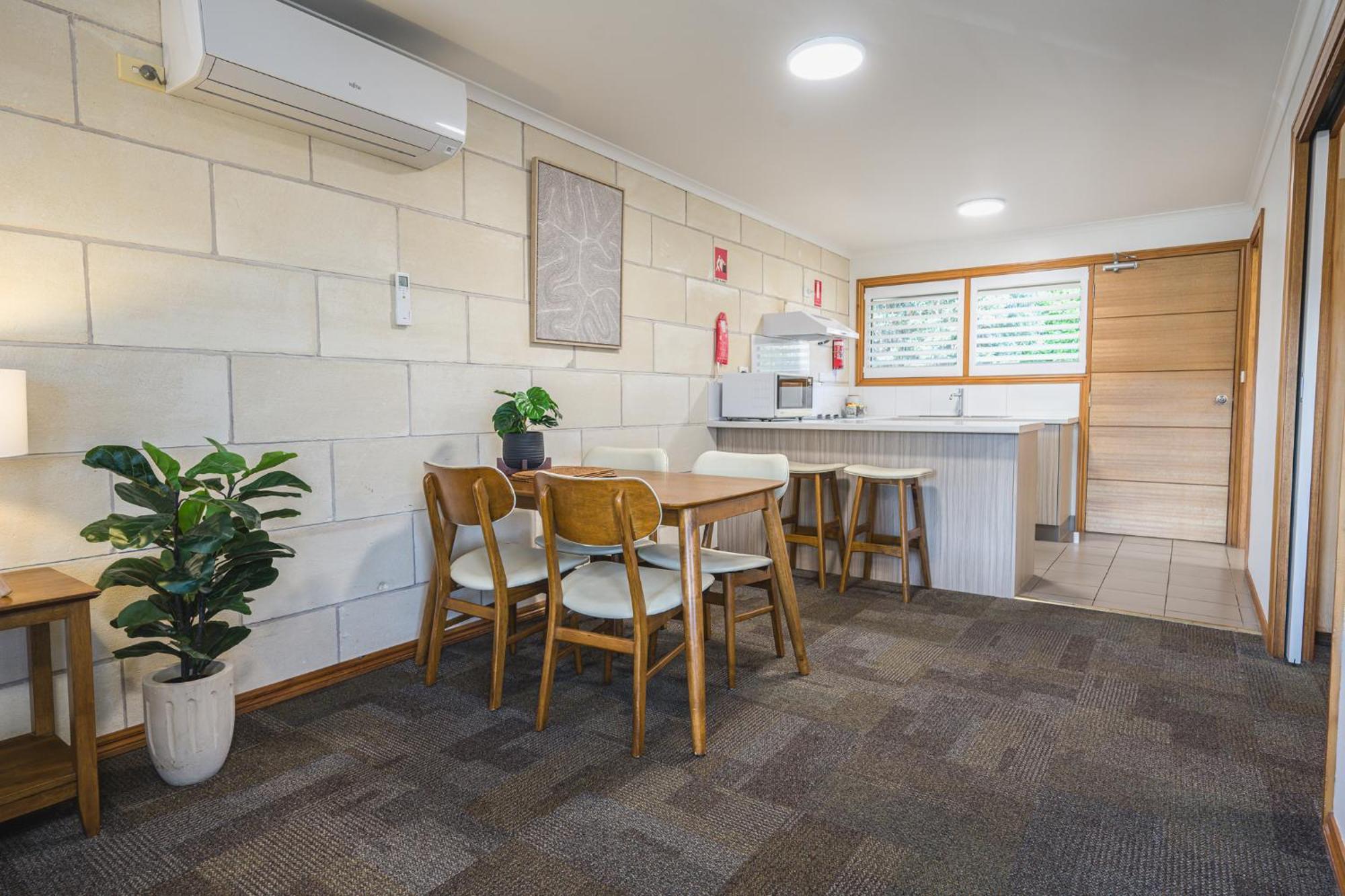 Loch Ard Motor Inn Port Campbell Extérieur photo